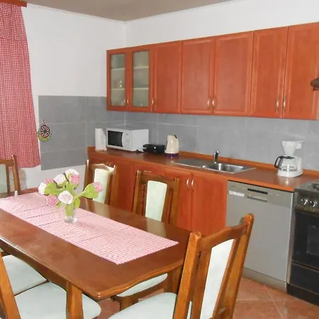 Family Friendly House With A Swimming Pool Gajana, Fazana - 15385 Holiday home Mednjan