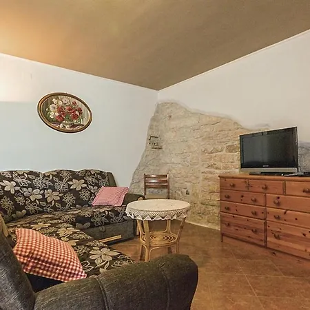 Family Friendly House With A Swimming Pool Gajana, Fazana - 15385 Holiday home