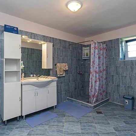 Family Friendly House With A Swimming Pool Gajana, Fazana - 15385 Vakantiehuis